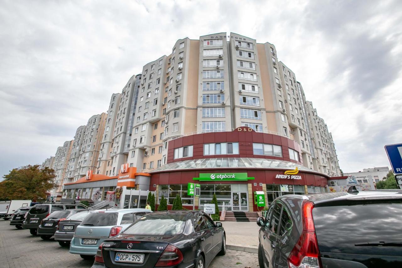 Rezidential In Apartament *